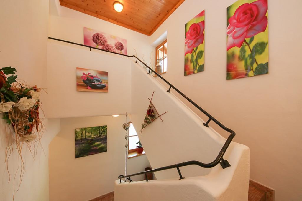 Haus Breithornblick Apartment Maria Alm am Steinernen Meer Exterior photo
